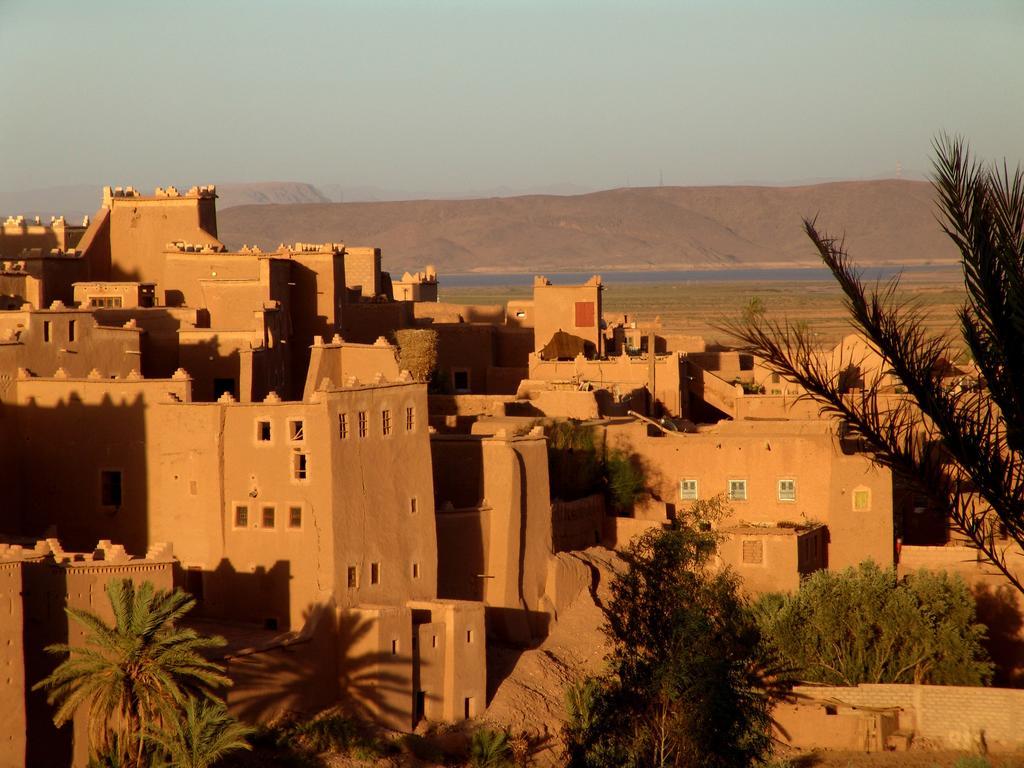 Hotel Dar Kamar à Ouarzazate Extérieur photo